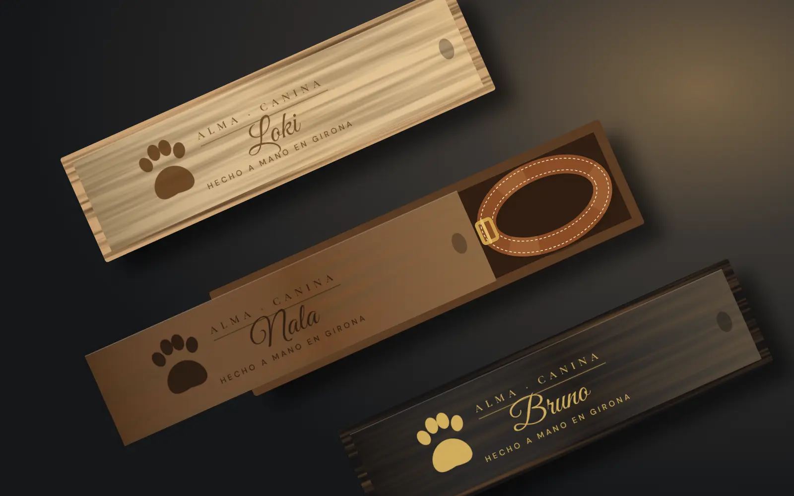 Cajas de madera de corredera grabadas con el nombre del perro